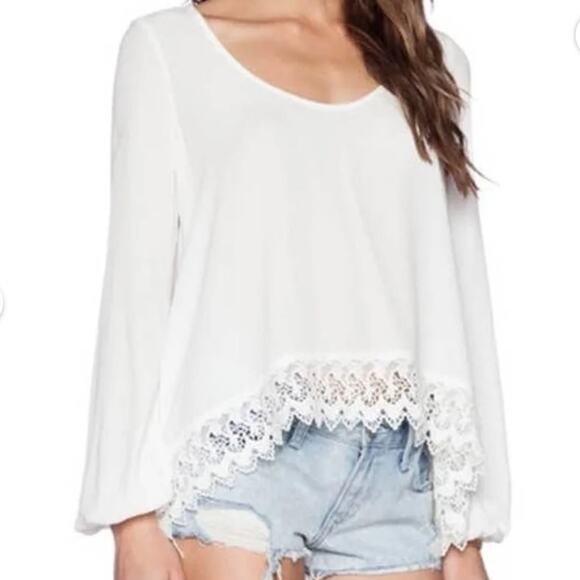 Lovers + Friends Size M Lovers Day Blouse Hi Low Oversize Ivory White - Picture 2 of 12